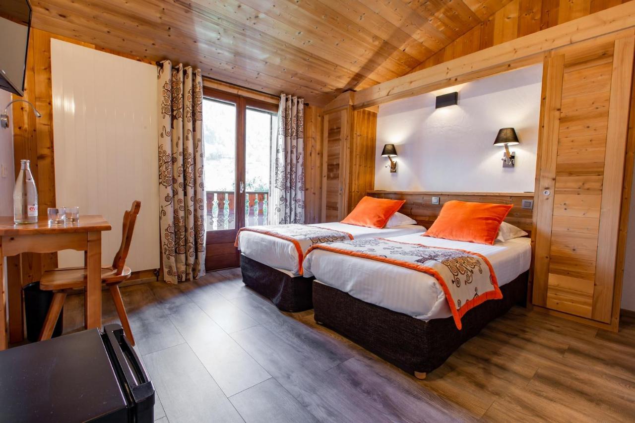 Hotel Les Bruyeres Morzine Bagian luar foto