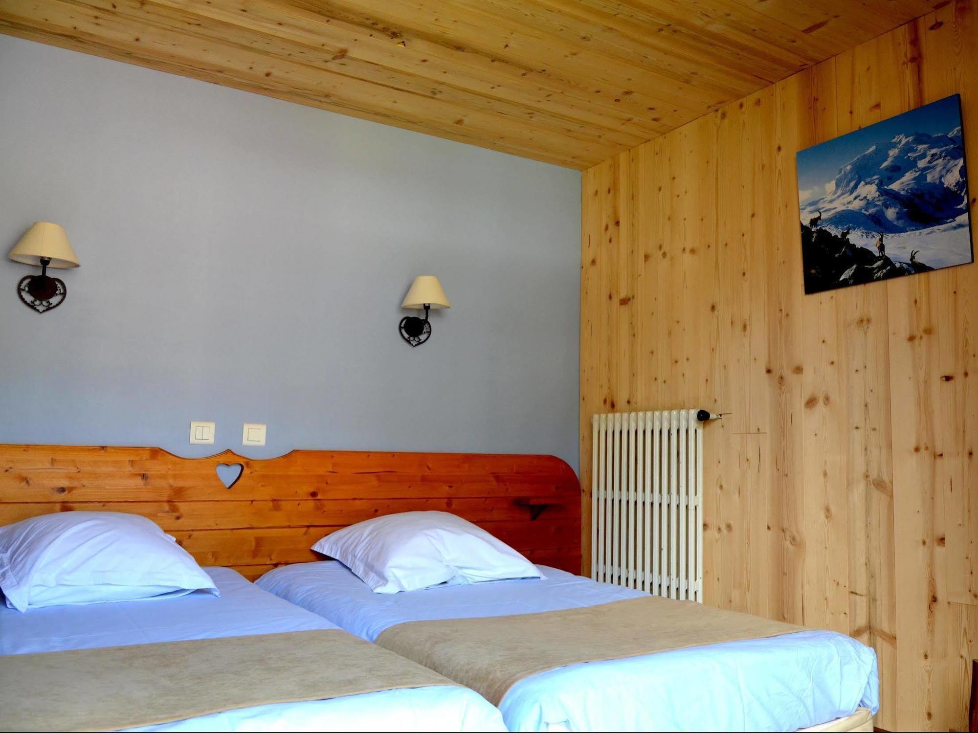Hotel Les Bruyeres Morzine Bagian luar foto