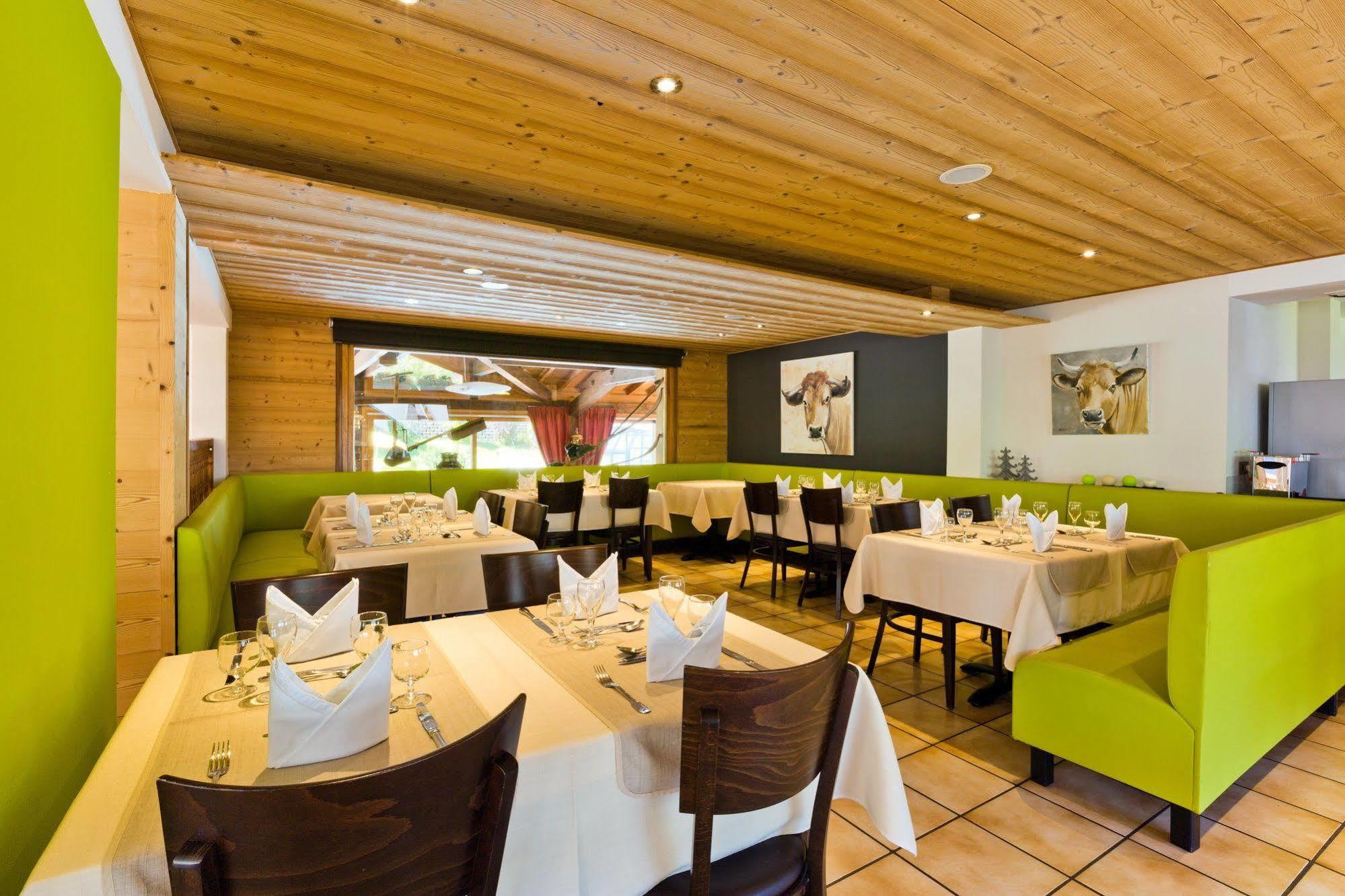 Hotel Les Bruyeres Morzine Bagian luar foto